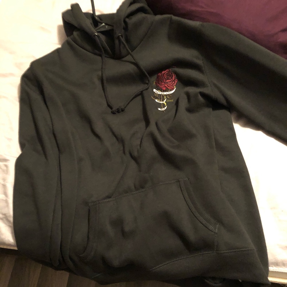 Cotton On 2Pac rose hoodie nwot